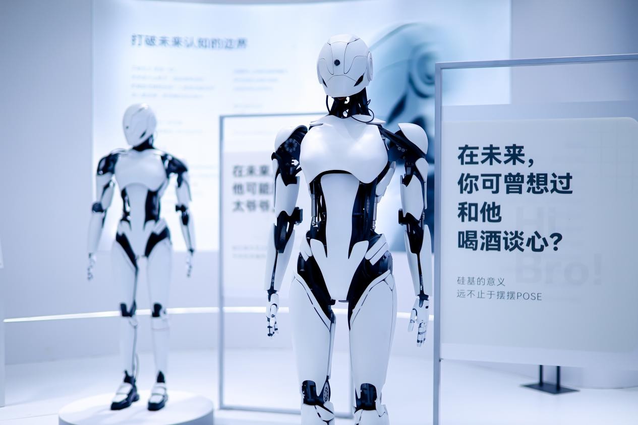 NVIDIA高管黄敏珊现身2026世界机器人大会，与中坚科技旗下子公司桦之坚高管畅谈