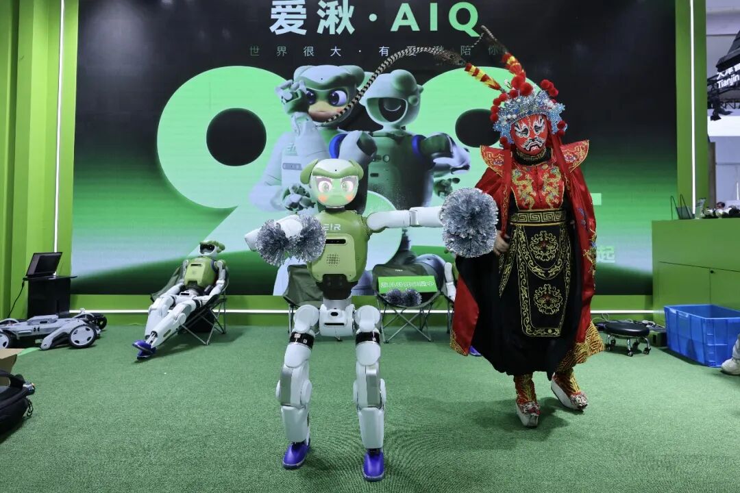 把交互智能做成底座，EIR走出一条有温度的具身路径