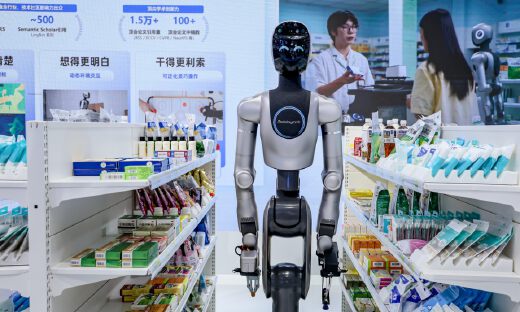 外滩大会三问具身智能： 模型、数据、生态如何突围？